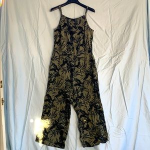 Old navy dark tropical romper